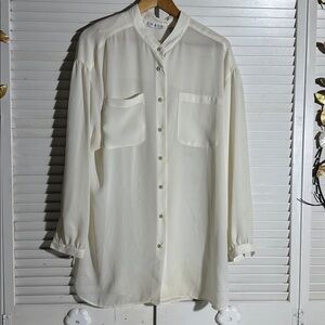 CHAUS White Button-Up Blouse